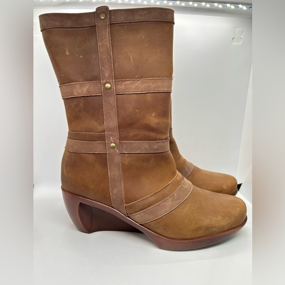 Naot Brown Leather Mid Calf Wedge Boots Size 8 EU 39